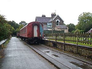 Great Torrington Station. - geograph.org.uk - 648115.jpg