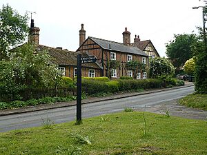 Haynes Church End - geograph.org.uk - 837382
