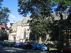 Holy Trinity Church, Beauchamp Avenue, Royal Leamington Spa - geograph.org.uk - 62002.jpg