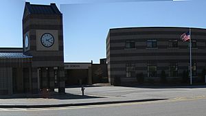 Londonderry High School, NH (cropped)