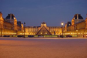 Louvre at night centered