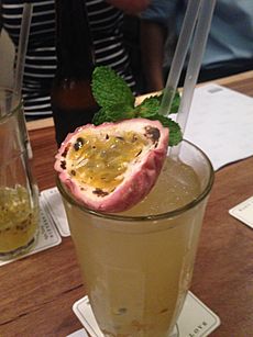Passionfruit drink at Shoebox Canteen, Singapore - 20140904