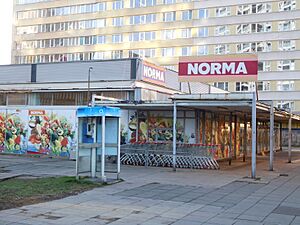 Praha Pankrac Horackova 1097 Norma.jpg