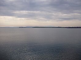 Scapa Flow - Churchill Barrier 1 - kingsley - 29-JUN-09.JPG