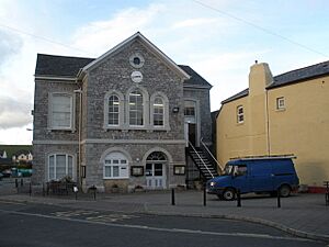 Town Hall, Chudleigh - geograph.org.uk - 1052789