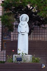 Virgin and Child Statue outside the Jongno Catholic Church