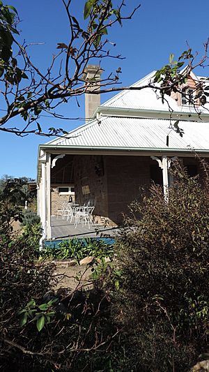 White Swan Inn, Swan Creek - side verandah, 2015