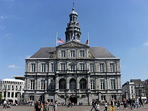 20130504 Maastricht 06 Stadhuis