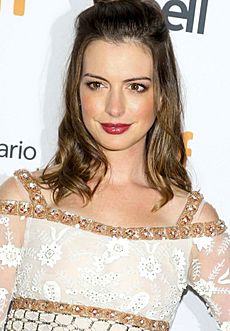 Anne Hathaway in 2016