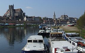 Auxerre - Vue de l'Yonne 4