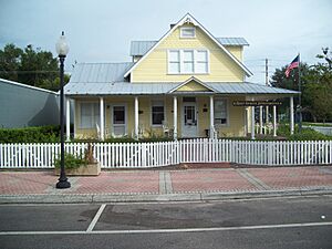 Capt. Howard B. Jeffries House, in Zephyrhills, Florida front view