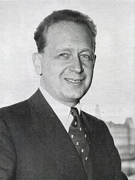 Dag Hammarskjöld (3x4 cropped)