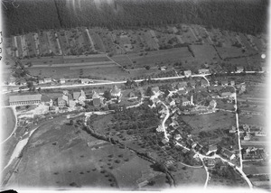 ETH-BIB-Zwingen an der Birs aus 300 m-Inlandflüge-LBS MH01-002857