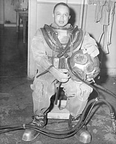 Emerson Emory in diving suit (10005636)