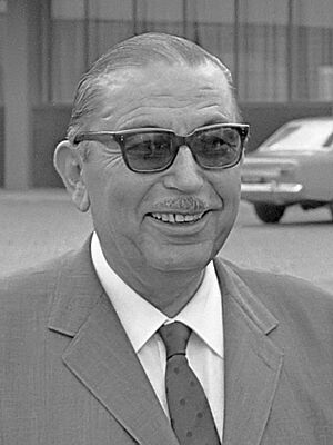 Ihsan Sabri Caglayangil (1968)