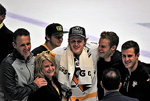 Jake Guentzel and family 2017-06-11