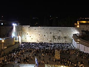 Jerusalem Kotel night 9082