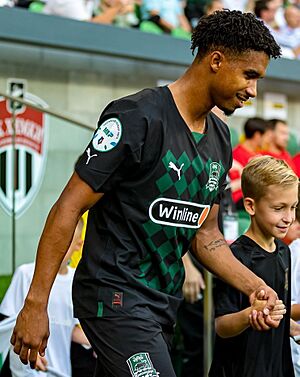 Kevin Pina (footballer) 2022.jpg