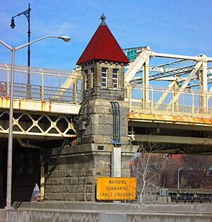 Macombs Dam Bridge pier from Harlem River Drive walkway