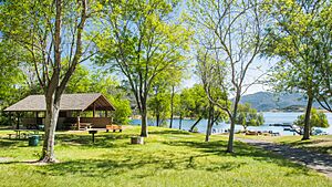 Mark Skovorodko Photography - Dixon Lake Picnic Area