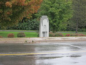 Marysville cenotaph