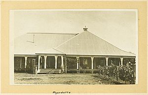 Myendetta Homestead near Charleville circa 1915.jpg