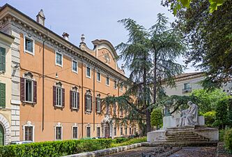 Palazzo Bruni Conter monumento Tartaglia in Brescia