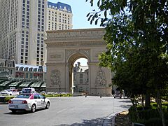 Paris hotel (Las Vegas) Arc de Triomphe