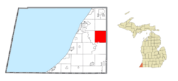 Location within Berrien County (red) and an administered portion of the Eau Claire village (pink)