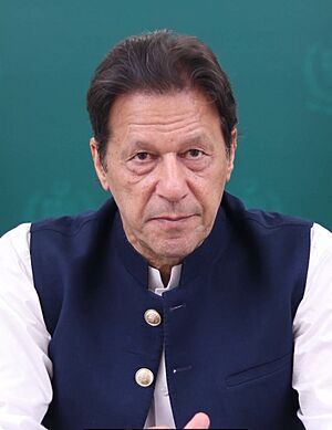 Prime Minister Imran Khan Adresses the Forum 01.jpg