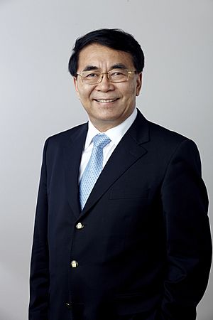 Professor Chunli Bai ForMemRS.jpg