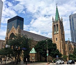 The Cathedral of St. John the Evangelist, Cleveland, OH (28812510167) cropped.jpg