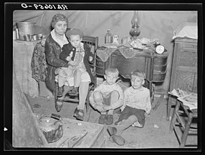 1937 flood Shawneetown Illinois refugees