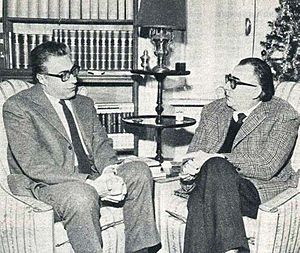 1964 01 18 Diego Fabbri (a destra) e Luigi Silori (corretta)