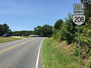 2016-07-24 14 03 31 View east along Virginia State Route 208 Business (Courthouse Road) just east of Morris Road in Snell, Spotsylvania County, Virginia