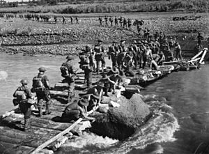 Australian troops cross the Gusap River 015976.JPG