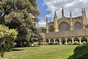 Chapel and Cloisters, New College.jpg