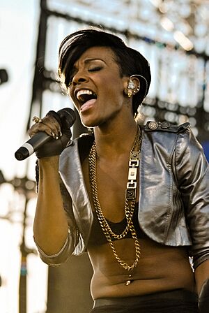 Dawn Richard 2010-4