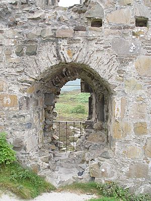 Dunakin Castle window
