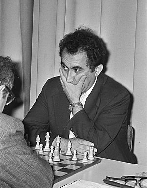 Eerste ronde IBM-schaaktoernooi, Petrosjan, Bestanddeelnr 926-5520