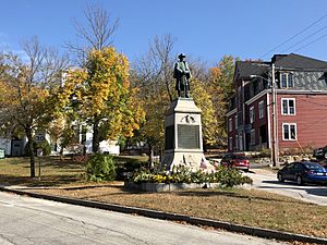 Statue of Walter Harriman in the town center