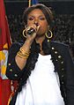 Jennifer Hudson sings national anthem at Super Bowl 43 (cropped1) (cropped)