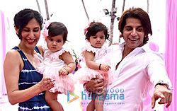 Karanvir and Teejay with their daughters