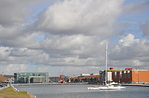 Le Havre- basin and ISEL school