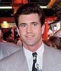 Mel Gibson 1990 (re-cropped)