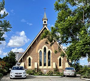 St Thomas' Anglican Church, Toowong, Brisbane, 2021, 02.jpg