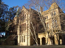 Surry Hills Crown Street Public School 1.JPG
