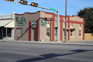 Three-rivers-tx2017-22(bank)