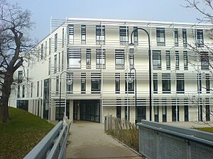 UK Data Archive, University of Essex - geograph.org.uk - 737269