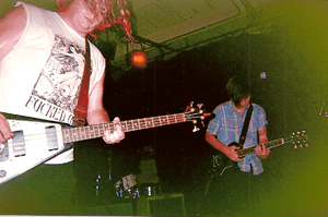 Wavves live.png